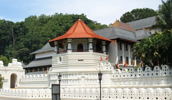 temple of tooth sri lanka best holiday destinations in 2024